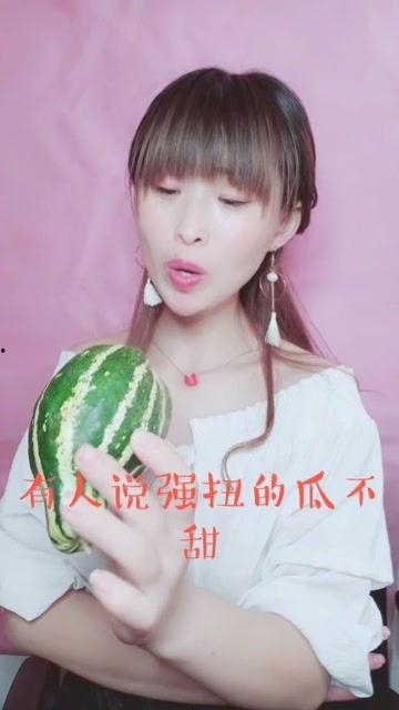 娱乐吃瓜酱地铁,揭秘网红八卦背后的故事