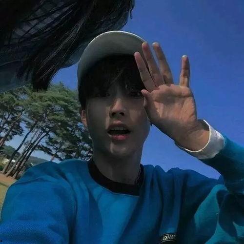 娱乐吃瓜的头像男生霸气